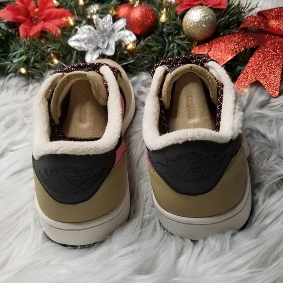 Womens Air Jordan 1 Retro Low OG - Picture 6 of 6